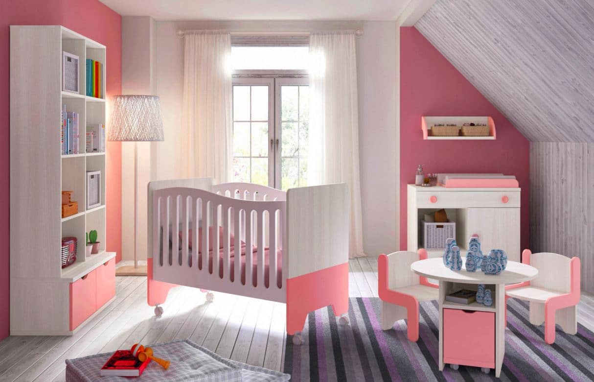 Décoration chambre bébé fille : guirlande prénom personnalisée