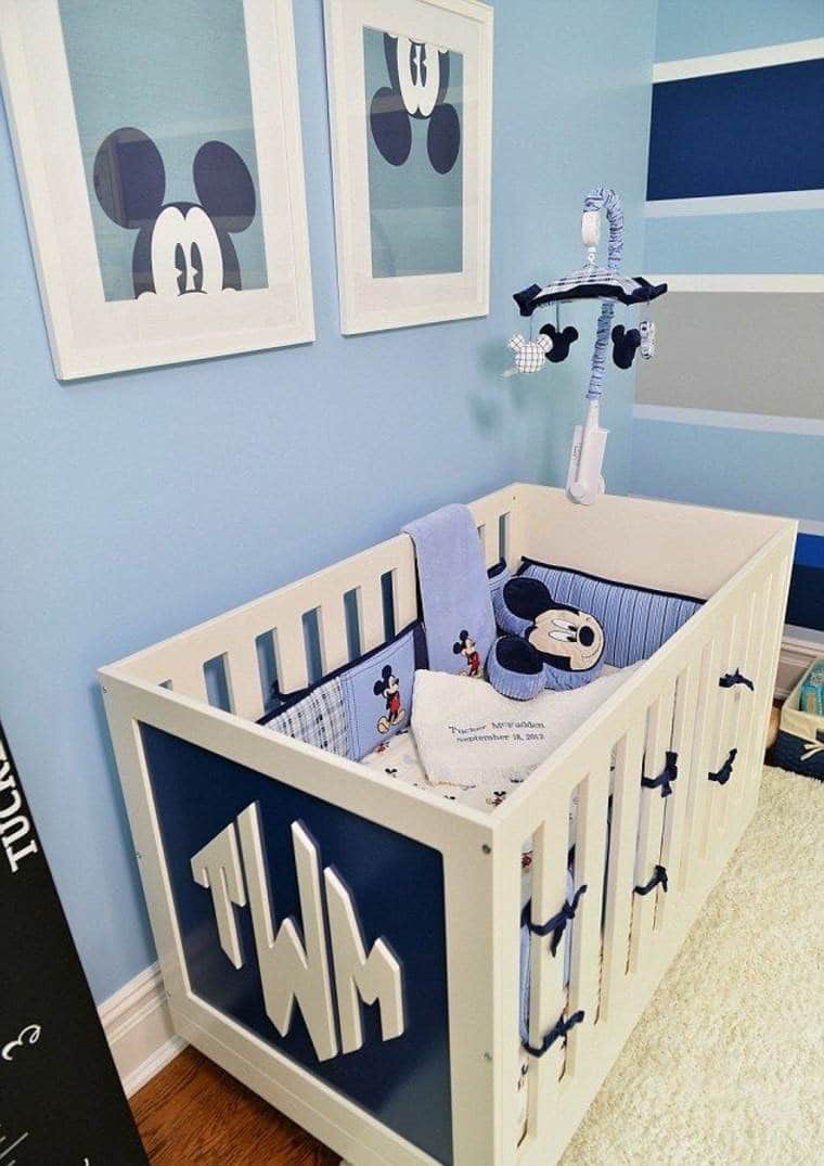 Tête De Lit Personnalisable Mickey Ou Minnie - Décoration Chambre Enfant En Acrylique Noir/miroir, 89.7x52.5 Cm (prénom Inclus, Fabrication Française)