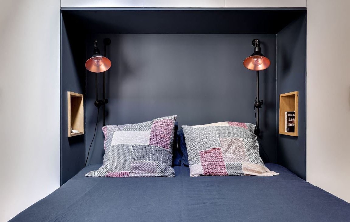 Chambre avec alcôve bleue nuit © Transition Interior Design