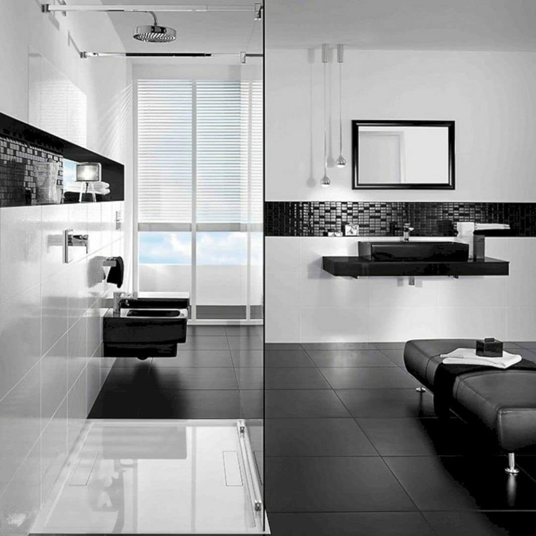 Salle de bain noire et blanche 