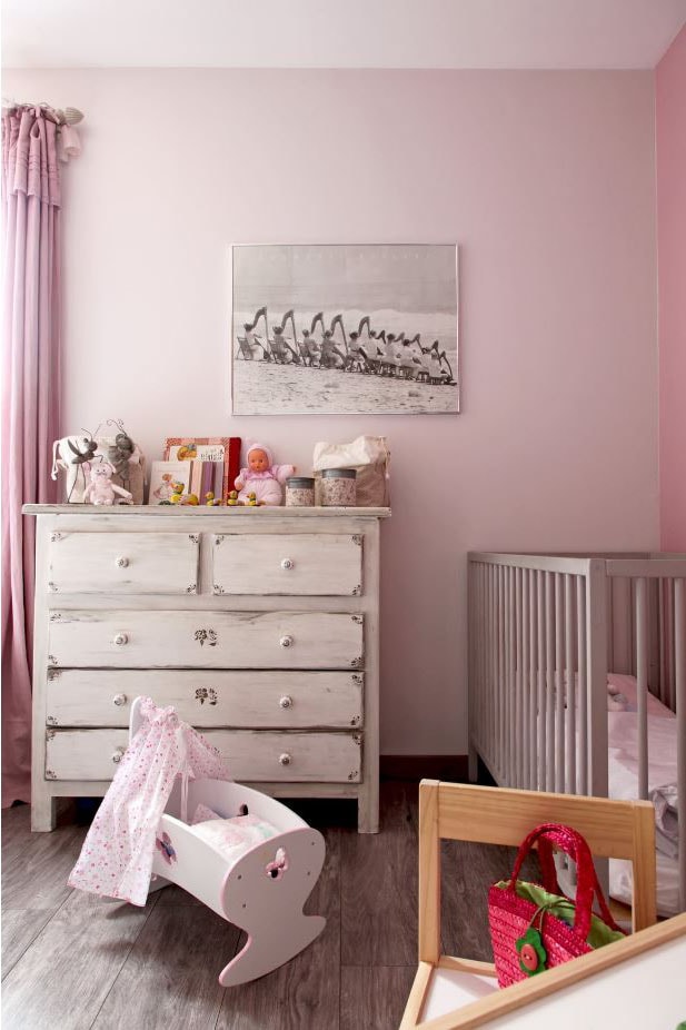 Chambre bébé rose 