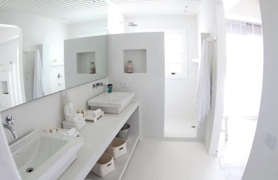 Salle de bain total look blanc