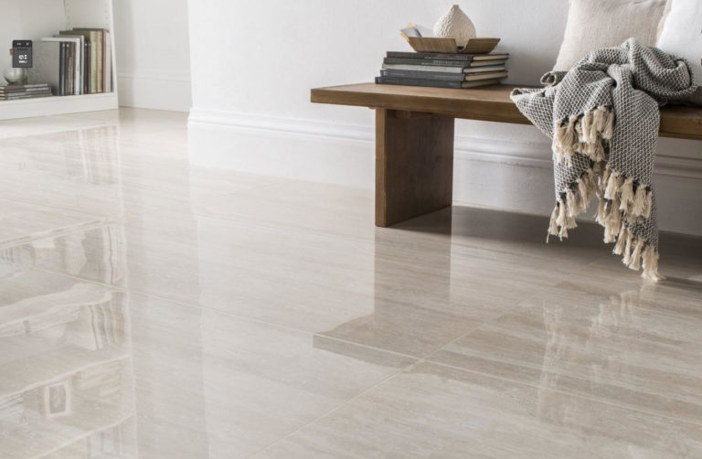 À épingler : Carrelage travertin : notre guide complet