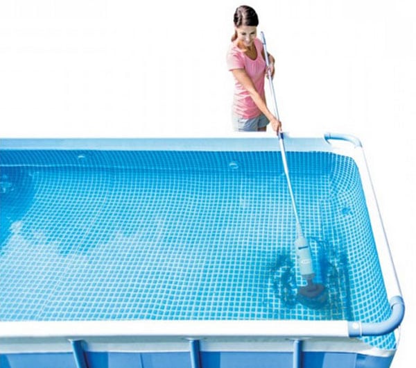 Aspirateur Piscine 