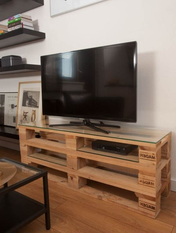 meuble tele avec palette en bois