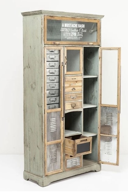 Armoire