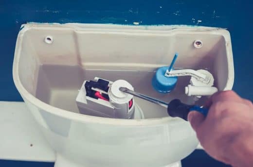 À épingler : Chasse d’eau qui fuit : comment la réparer ?