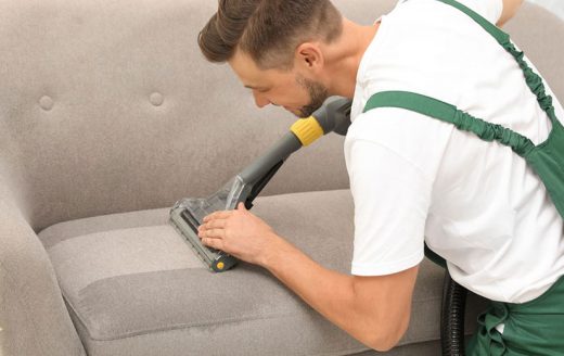 À épingler : Nettoyer un canapé en tissu avec un nettoyeur vapeur