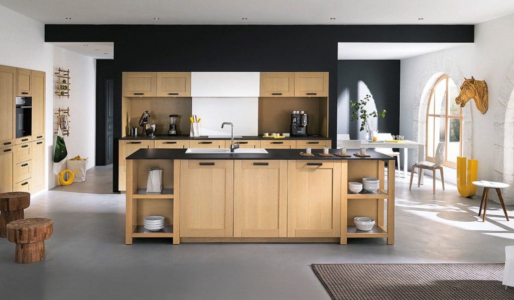 Quelle couleur de peinture pour une cuisine en bois clair