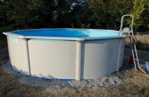 À épingler : Installer une piscine hors sol sur du sable : est-ce possible ?