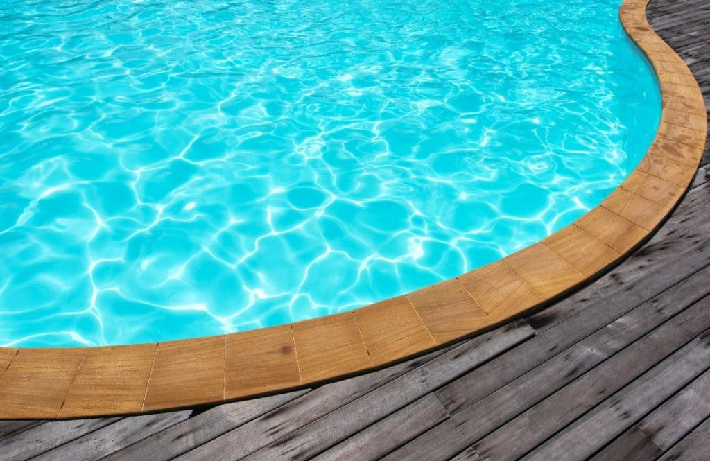 Piscine Semi Enterrée