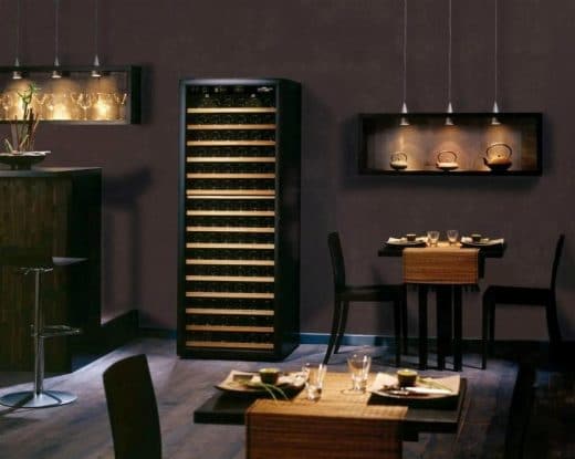 Comment aménager une cave à vin de Champagne dans le salon