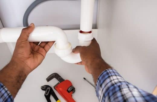 À épingler : Canalisation bouchée : propriétaire ou locataire ?