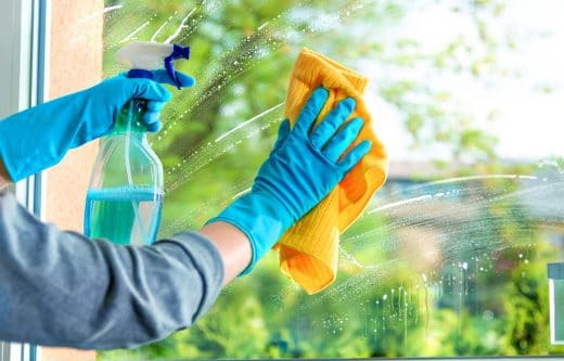 À épingler : Quelles activités de nettoyage et de jardinage puis-je déléguer ?
