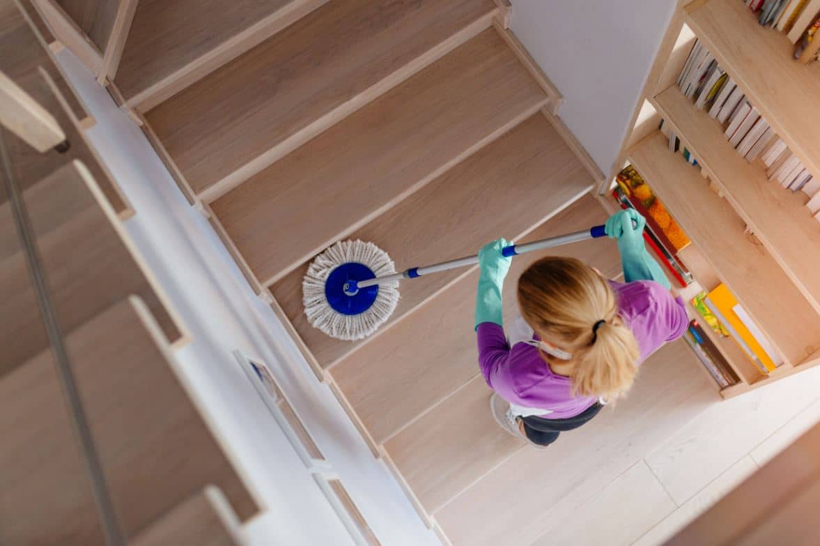Escalier En Bois Nos Conseils Pour Bien Le Nettoyer