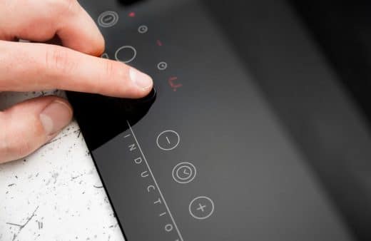 À épingler : Le protège-plaque à induction : est-ce vraiment utile ?