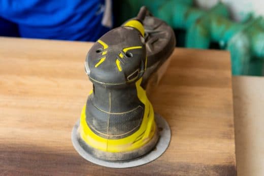 À épingler : Les astuces pour décaper un meuble verni