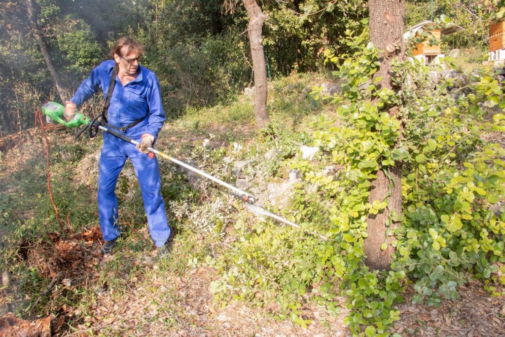 Mélange pour débroussailleuse : comment le préparer