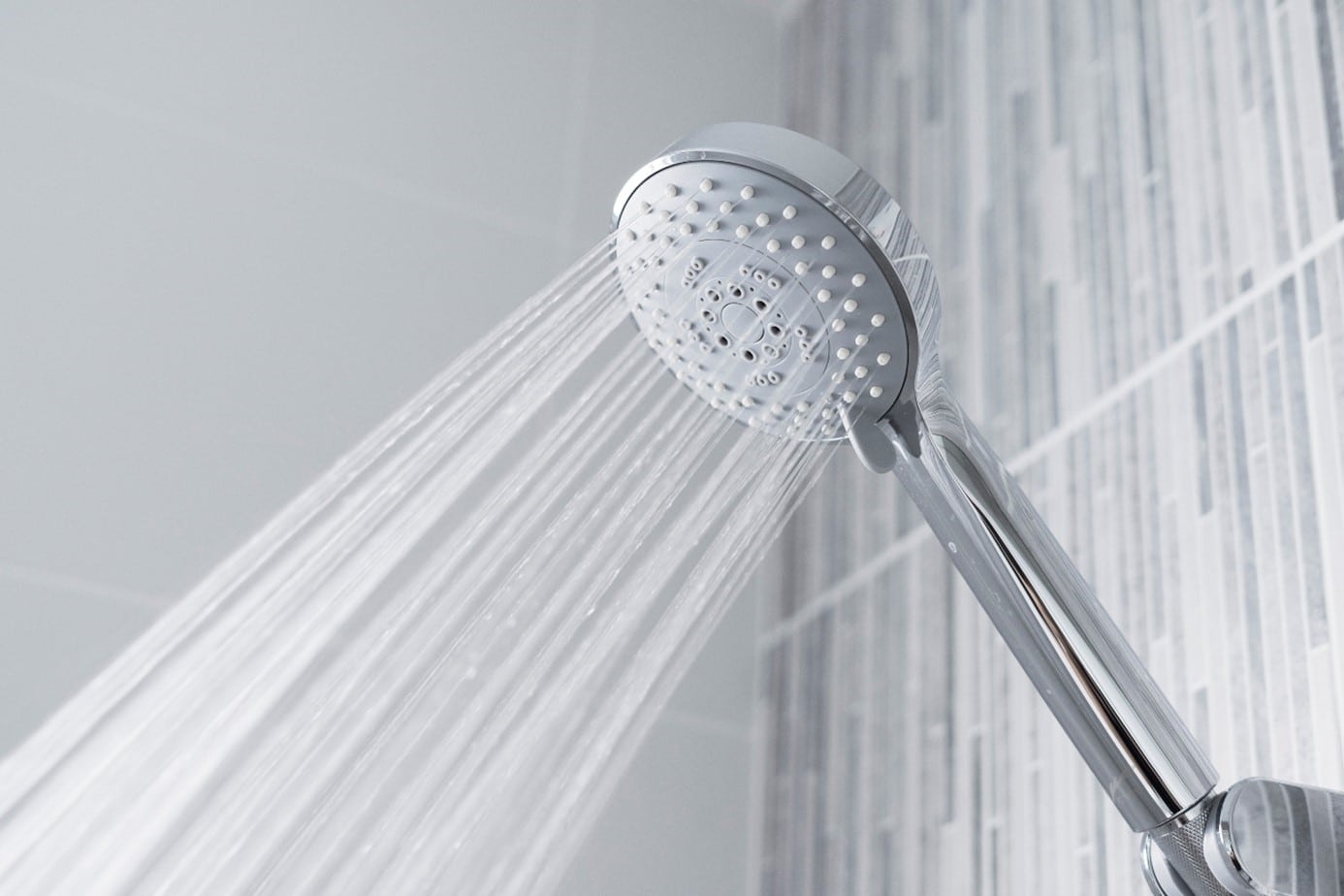 Fuite Pommeau De Douche Istock