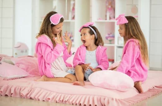 À épingler : Comment aménager une chambre pour 3 filles ?