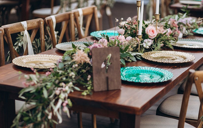 22 Idées de décorations de mariage champêtre à faire soi-même - Guide  Astuces