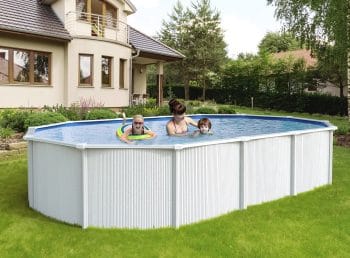 Comment construire une piscine hors sol à débordement en béton