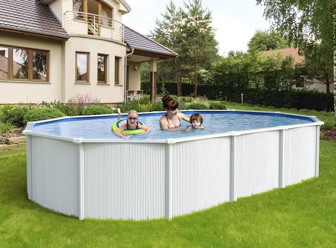 Comment construire une piscine hors sol à débordement en béton