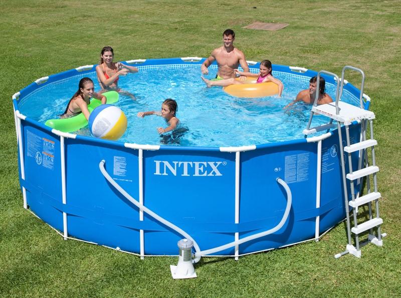 Les points essentiels de l'installation d'une buse de refoulement d’une piscine hors sol