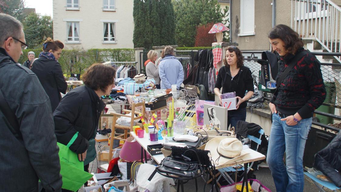 1R de Brocante : un aspect rustique