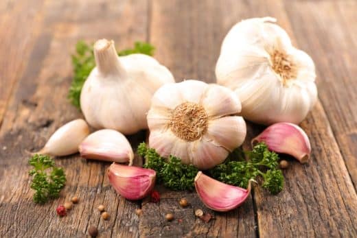 À épingler : Ail en pot : voici comment faire pour le planter ainsi que comment choisir le meilleur moment