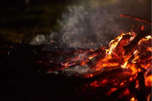 À épingler : Que faire des cendres de bûches et de pellets de bois ?