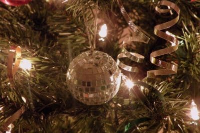 6 conseils pour réussir son réveillon du 31 décembre à la maison !