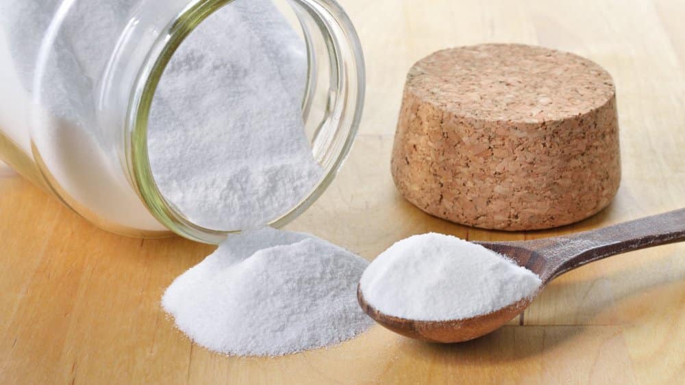 Éliminer les taupes avec le bicarbonate de soude