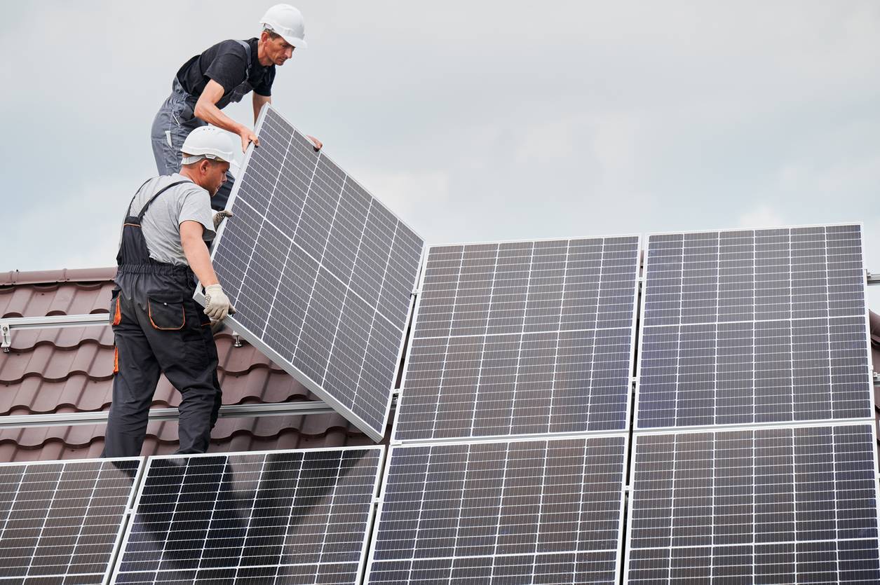 Installation panneaux solaires