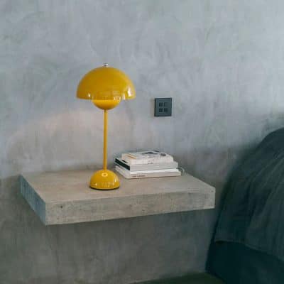 lampe de table design jaune moutarde 