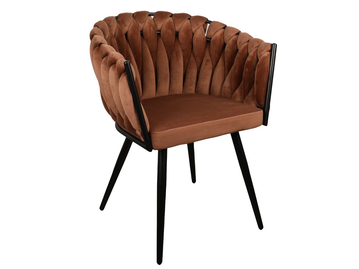 Un fauteuil design et original en velours terracotta 