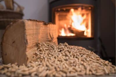 Poêle à pellets : Quelle est la consommation moyenne de granulés ?