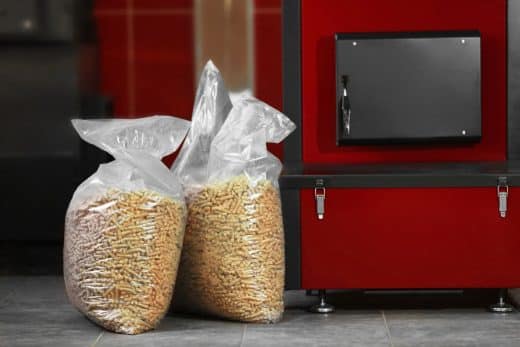 À épingler : Pratique : stockez vos pellets à côté de votre poêle à bois tout en filtrant la poussière !