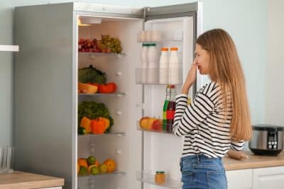 Adieux aux mauvaises odeurs dans votre frigo avec ces 3 produits totalement naturels