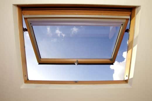 À épingler : Dimensions Velux : Quelles sont les tailles standard ?
