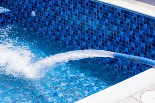 À épingler : Interdiction du remplissage des piscines : qui sont les personnes concernées ?