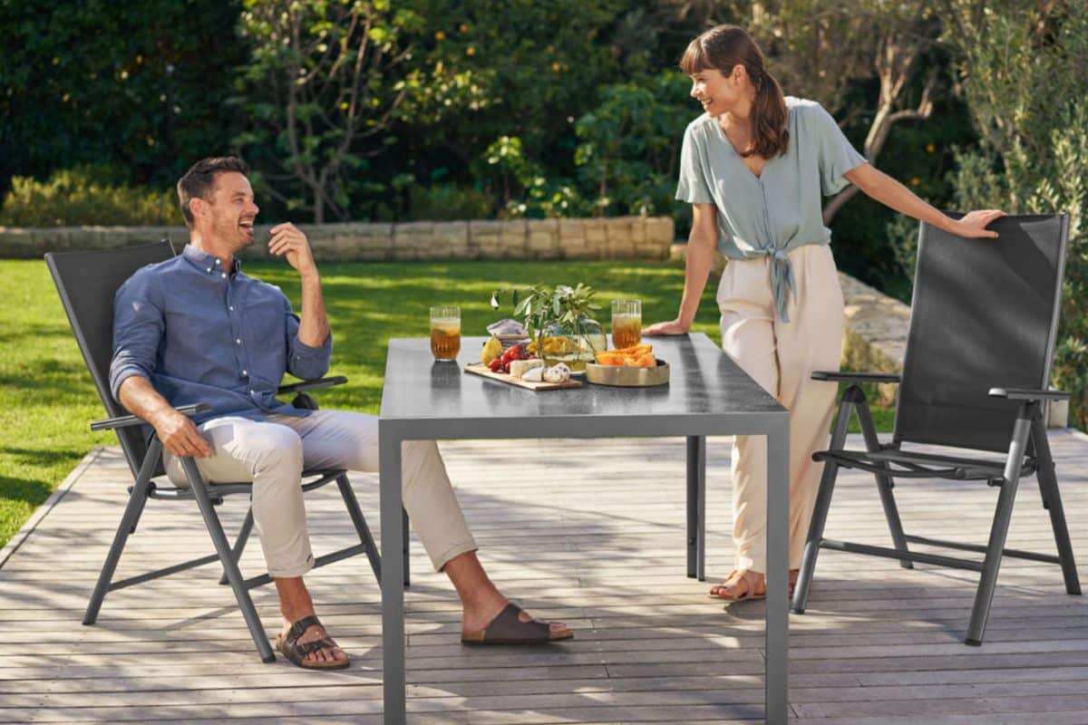 En ce moment chez Lidl, retrouvez des meubles d'extérieur parfaits pour aménager le jardin !