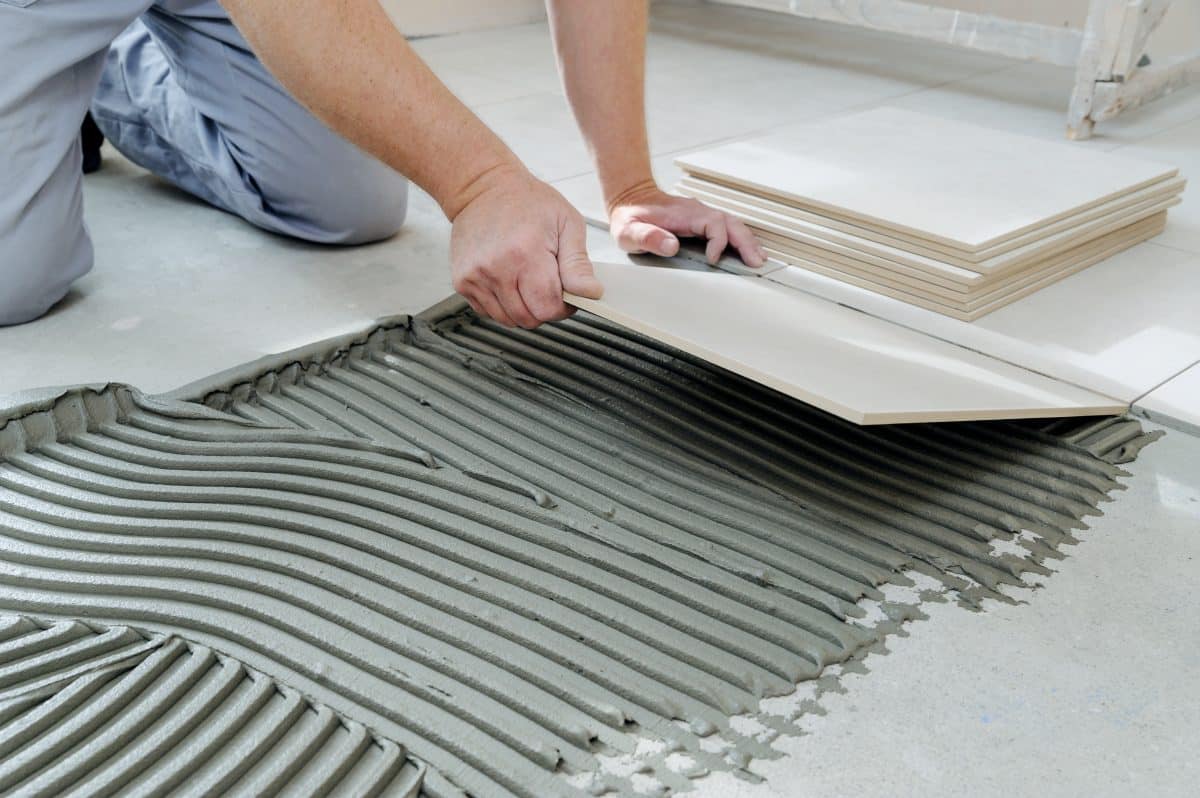 Comment poser du carrelage sans joint ?