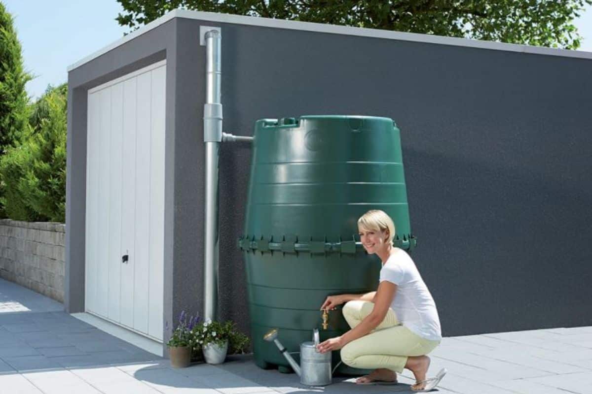 Conso. Le récupérateur d'eau de pluie XXL : la nouvelle tendance pour les  particuliers