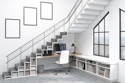 Transformez votre maison : le bureau caché sous les escaliers qui va optimiser votre espace