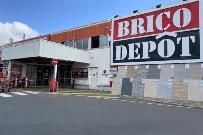 Brico dépôt le prix de cette étagère parfaite pour aménager un garage est en train de chuter !