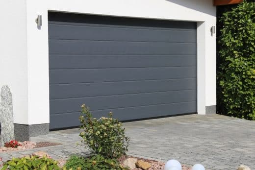 À épingler : Porte de garage mal isolée ? Les solutions pour éviter les déperditions thermiques et les erreurs coûteuses !