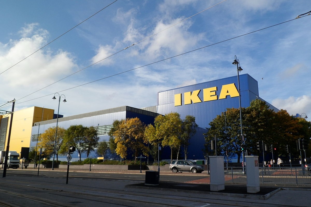 C'est les soldes chez IKEA ! Ne ratez pas cette réduction de 100 euros sur ce canapé 3 places convertible FRIHETEN