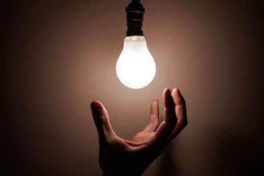 À épingler : C’est quoi l’électricité verte ? Tout Comprendre