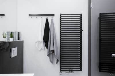 Découvrez les meilleurs chauffages de salle de bain à installer pour des douches chaudes en hiver !